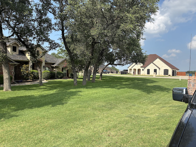 Lariat Lawn Service in Weatherford