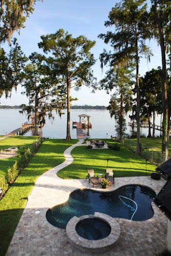 Rosewood Landscaping LLC in Rowlett