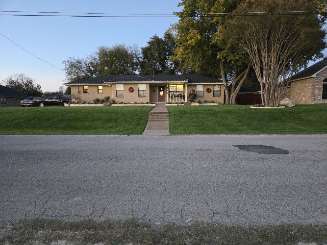Texas Green Boys LLC in Lancaster