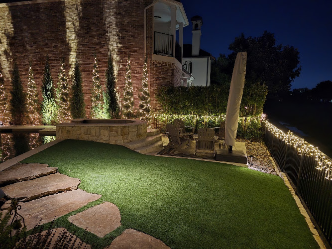 Gleaming Gardens Holiday Lighting in Richardson