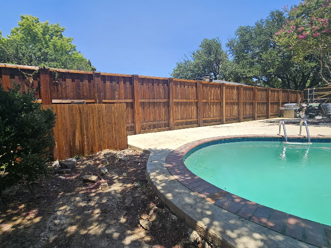 Fence-staining.com LLC in Waxahachie