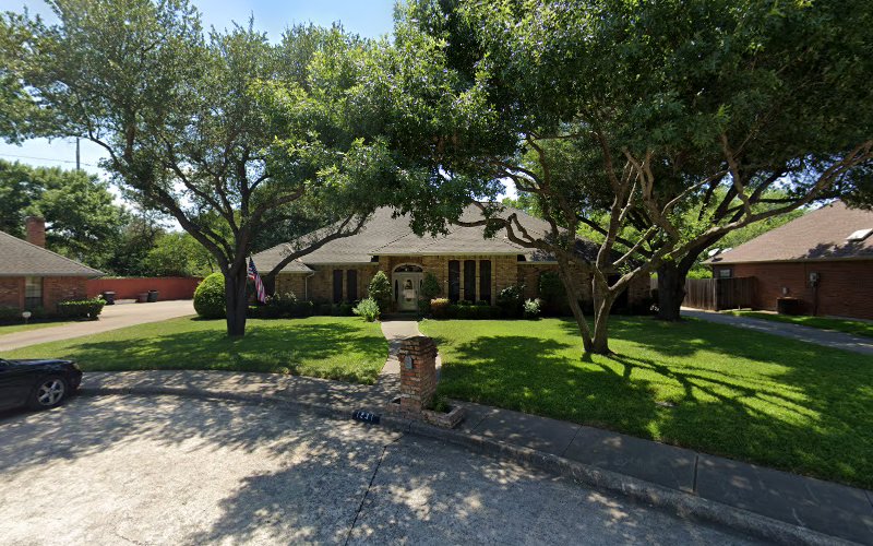 Walker & Sons Lawn Care in DeSoto