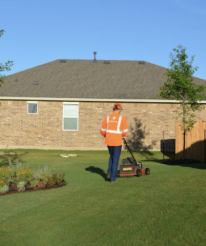 Just Right Lawns - Dallas in Plano