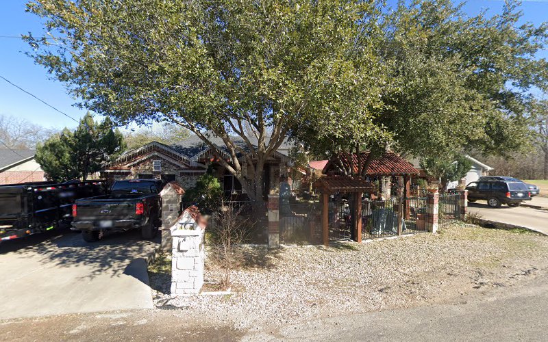 Martinez Lawn Services in Granbury