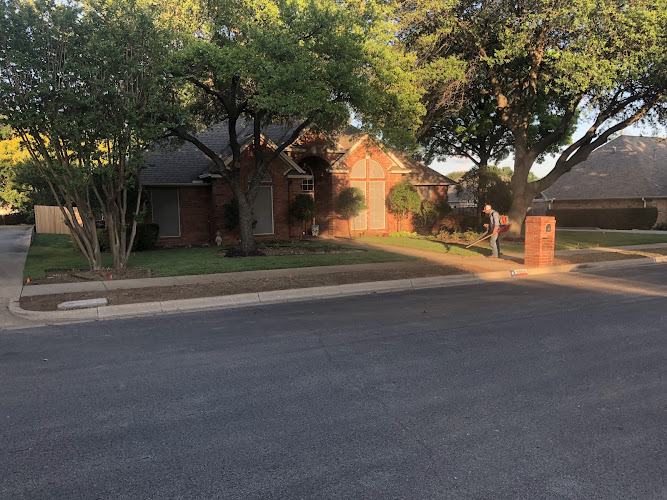Schneider & Sons Professional Outdoorsmen in Haltom City