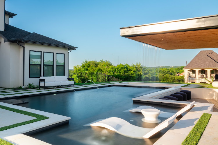 Hopkins Custom Pools in Royse City