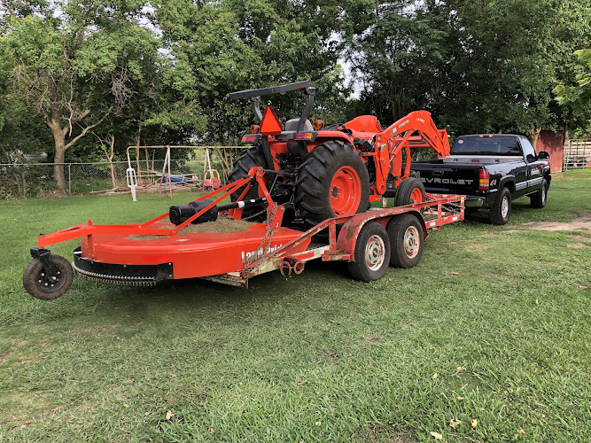Triple V Lawn Service & Acreage in Red Oak