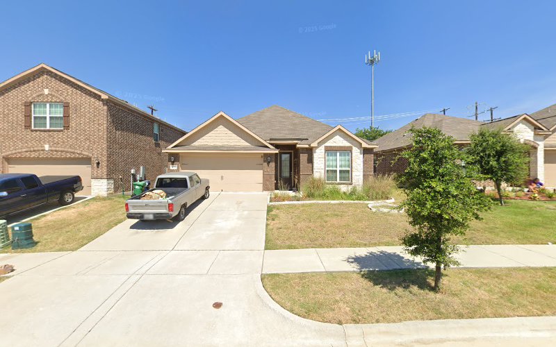 Yoshi Lawns in Denton